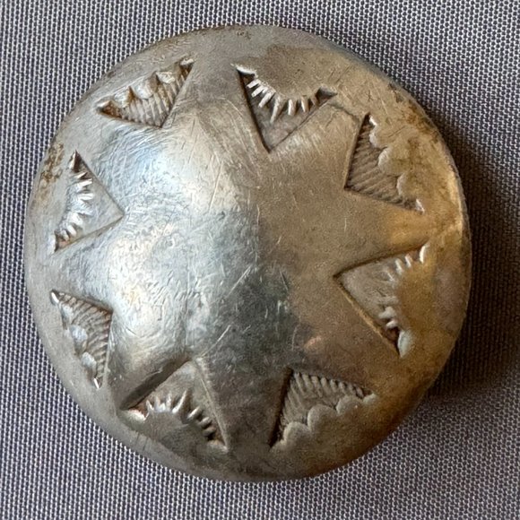 Sterling silver, handcrafted, Concho belt buckle and  8 adornments. - Picture 3 of 9